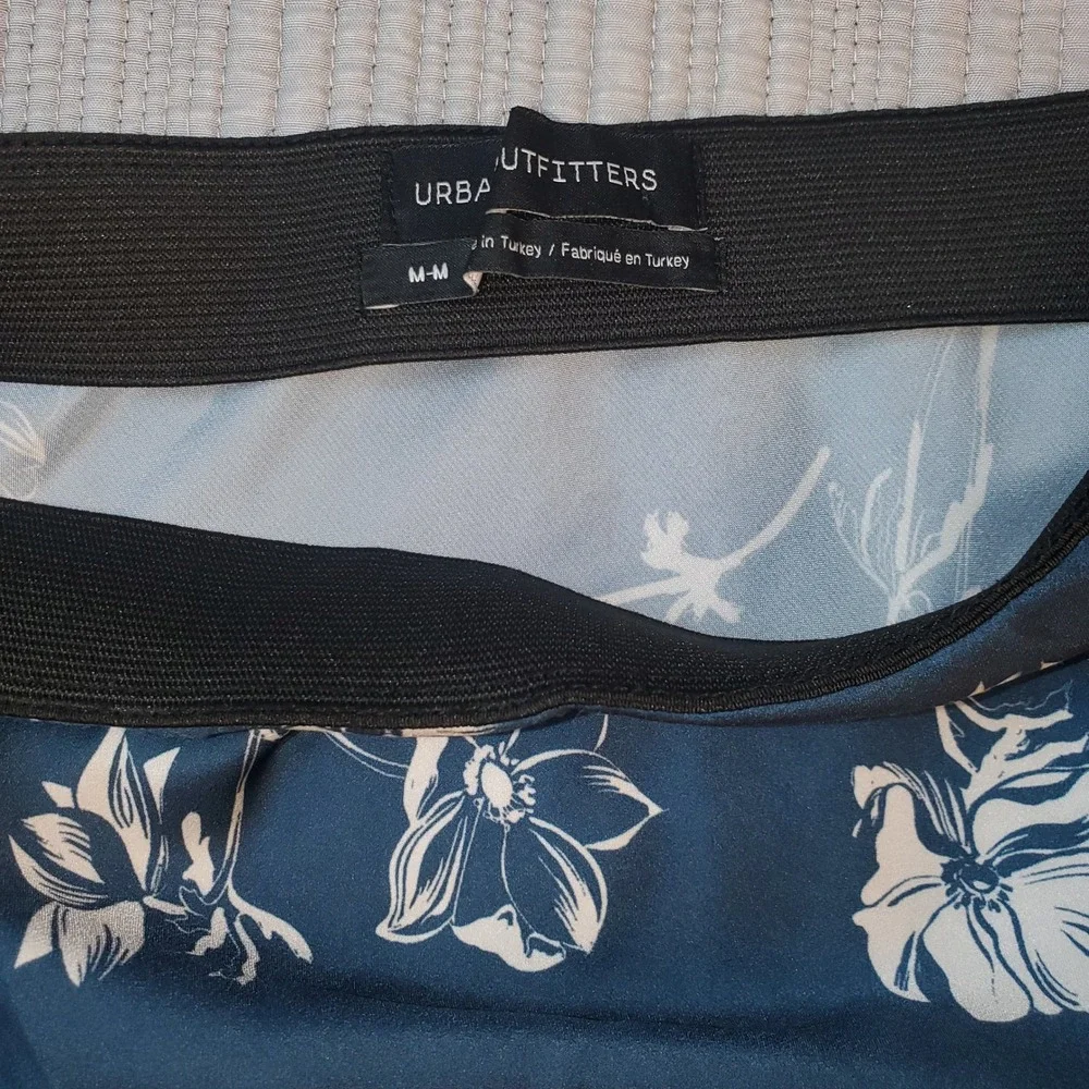 Urban Outfitters Floral Maxi Skirt Teal Blue White Satin A-Line Size Medium